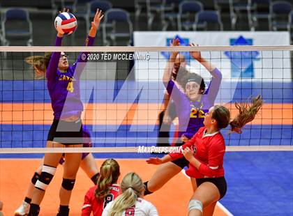 Thumbnail 2 in Mansfield vs. Lavaca (AAA 2A State Final) photogallery.