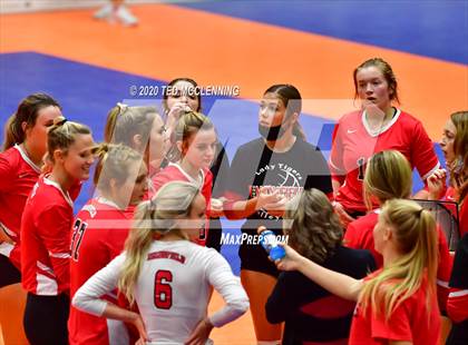 Thumbnail 3 in Mansfield vs. Lavaca (AAA 2A State Final) photogallery.