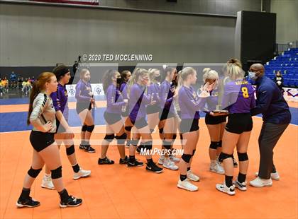 Thumbnail 1 in Mansfield vs. Lavaca (AAA 2A State Final) photogallery.