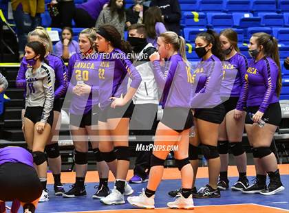 Thumbnail 2 in Mansfield vs. Lavaca (AAA 2A State Final) photogallery.