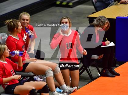 Thumbnail 1 in Mansfield vs. Lavaca (AAA 2A State Final) photogallery.