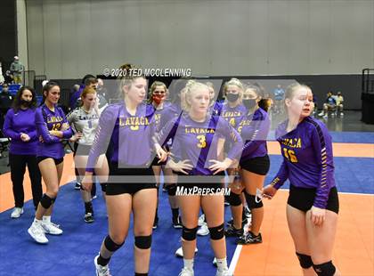 Thumbnail 1 in Mansfield vs. Lavaca (AAA 2A State Final) photogallery.
