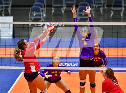 Thumbnail 3 in Mansfield vs. Lavaca (AAA 2A State Final) photogallery.
