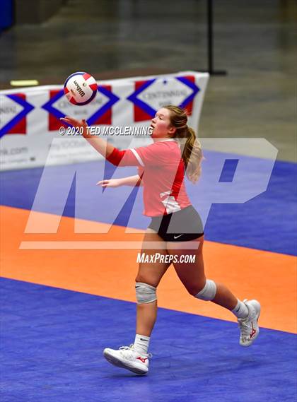 Thumbnail 3 in Mansfield vs. Lavaca (AAA 2A State Final) photogallery.