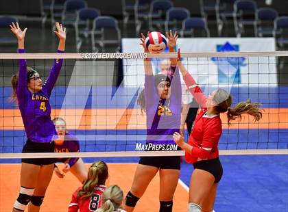 Thumbnail 3 in Mansfield vs. Lavaca (AAA 2A State Final) photogallery.