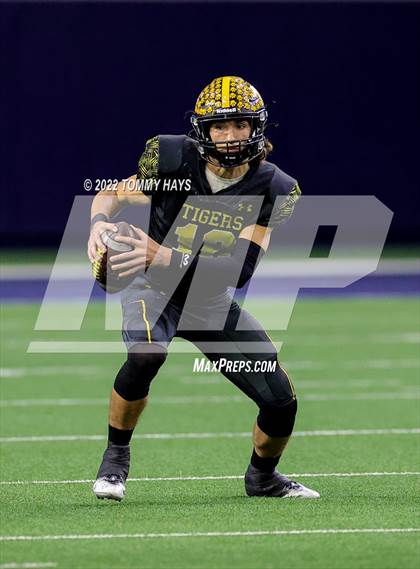 Thumbnail 3 in Brock vs. Malakoff (UIL 3A Divsion 1 State Semifinal Playoff) photogallery.