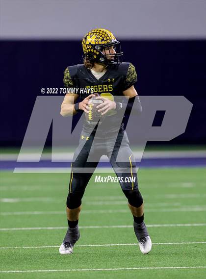 Thumbnail 1 in Brock vs. Malakoff (UIL 3A Divsion 1 State Semifinal Playoff) photogallery.