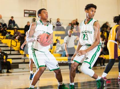 Thumbnail 3 in El Cerrito vs. Las Lomas (Chabot MLK Classic) photogallery.