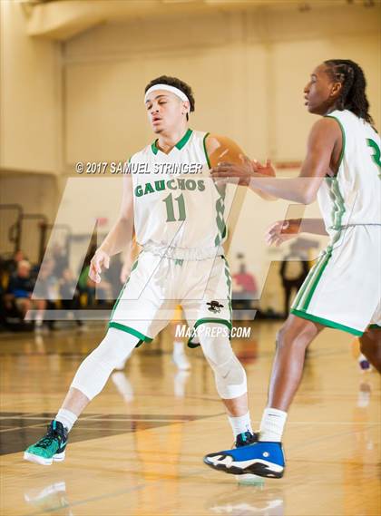 Thumbnail 3 in El Cerrito vs. Las Lomas (Chabot MLK Classic) photogallery.