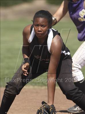 Thumbnail 1 in Florin vs. Livingston (Folsom Bulldog Classic) photogallery.