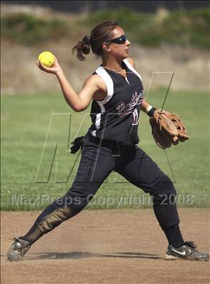 Thumbnail 3 in Florin vs. Livingston (Folsom Bulldog Classic) photogallery.