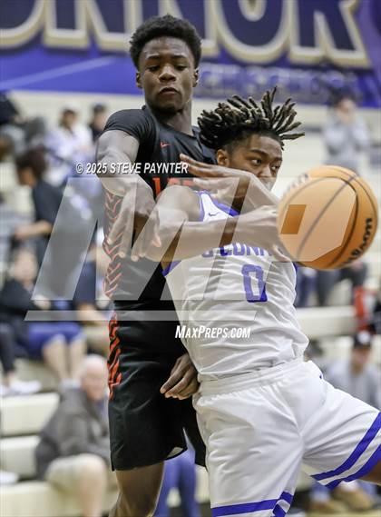 Thumbnail 3 in Liberty vs O'Connor photogallery.