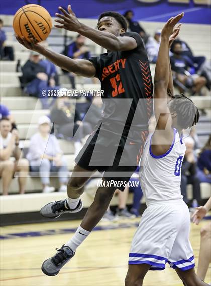 Thumbnail 1 in Liberty vs O'Connor photogallery.