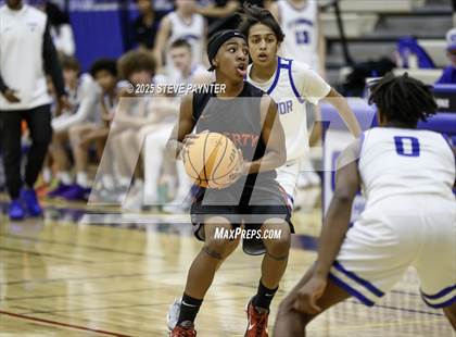 Thumbnail 2 in Liberty vs O'Connor photogallery.