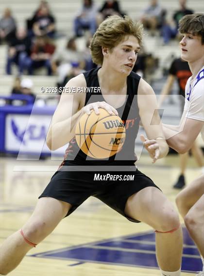 Thumbnail 1 in Liberty vs O'Connor photogallery.