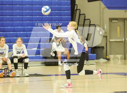 Thumbnail 1 in Mountain View @ Bingham (Sophomore) photogallery.