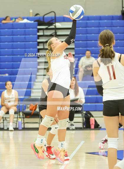 Thumbnail 3 in Mountain View @ Bingham (Sophomore) photogallery.