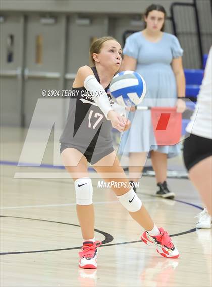 Thumbnail 1 in Mountain View @ Bingham (Sophomore) photogallery.