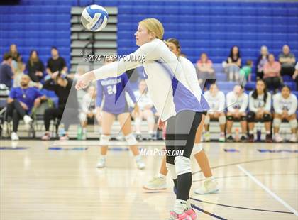 Thumbnail 2 in Mountain View @ Bingham (Sophomore) photogallery.