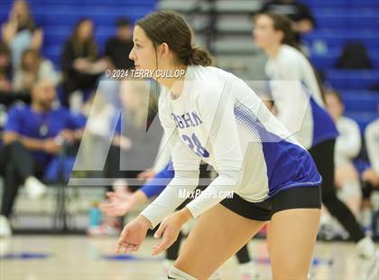 Thumbnail 1 in Mountain View @ Bingham (Sophomore) photogallery.
