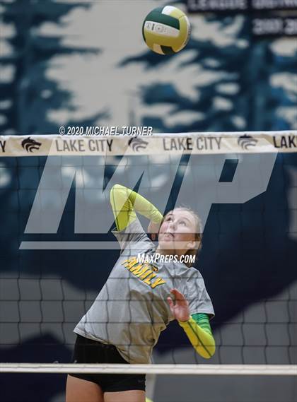 Thumbnail 1 in Lakeland @ Lake City photogallery.