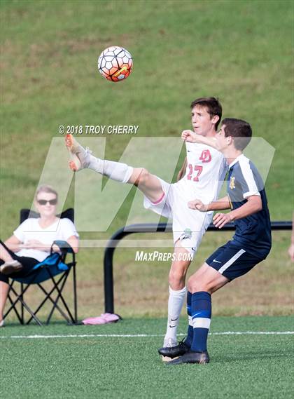 Thumbnail 3 in Carmel Christian vs Davidson Day photogallery.