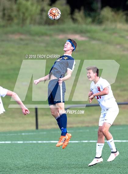 Thumbnail 1 in Carmel Christian vs Davidson Day photogallery.