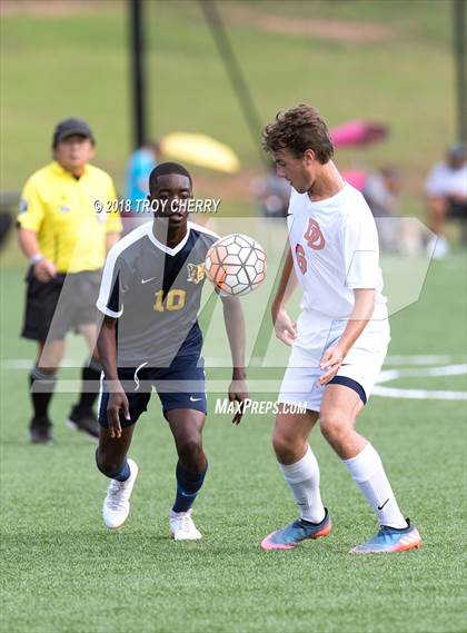 Thumbnail 1 in Carmel Christian vs Davidson Day photogallery.