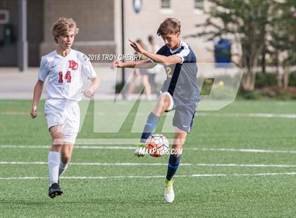 Thumbnail 2 in Carmel Christian vs Davidson Day photogallery.