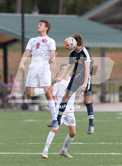 Thumbnail 1 in Carmel Christian vs Davidson Day photogallery.