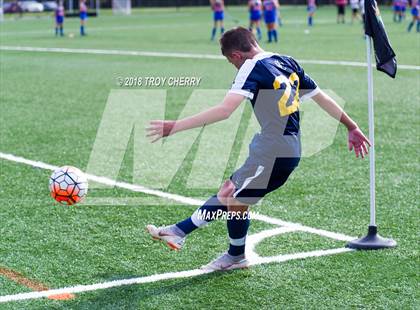 Thumbnail 2 in Carmel Christian vs Davidson Day photogallery.