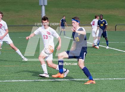 Thumbnail 3 in Carmel Christian vs Davidson Day photogallery.
