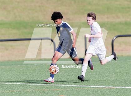 Thumbnail 3 in Carmel Christian vs Davidson Day photogallery.