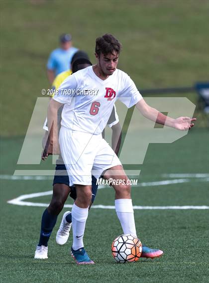Thumbnail 3 in Carmel Christian vs Davidson Day photogallery.