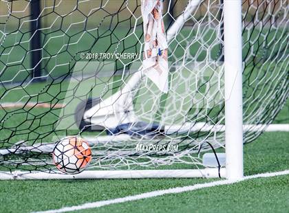 Thumbnail 2 in Carmel Christian vs Davidson Day photogallery.