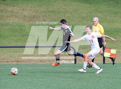 Thumbnail 3 in Carmel Christian vs Davidson Day photogallery.