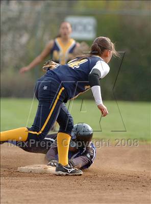Thumbnail 1 in Napa vs. Rocklin (Pre-Season Tournament of Champions) photogallery.