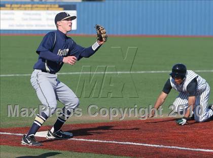 Thumbnail 1 in Mesquite Poteet vs Dallas Jesuit (Jesuit Baseball Classic)    photogallery.
