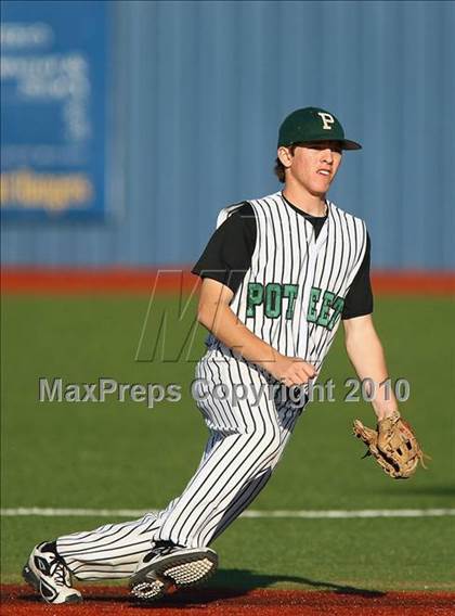 Thumbnail 1 in Mesquite Poteet vs Dallas Jesuit (Jesuit Baseball Classic)    photogallery.