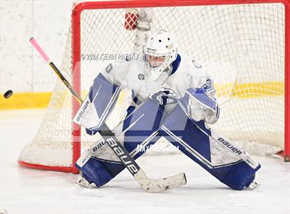 Thumbnail 3 in Ridgefield vs. Darien (CIAC DI Quarterfinal) photogallery.