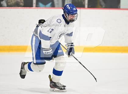 Thumbnail 3 in Ridgefield vs. Darien (CIAC DI Quarterfinal) photogallery.