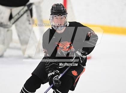 Thumbnail 1 in Ridgefield vs. Darien (CIAC DI Quarterfinal) photogallery.