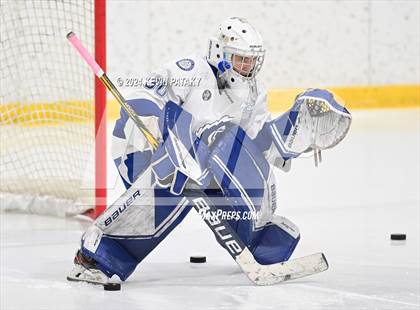 Thumbnail 1 in Ridgefield vs. Darien (CIAC DI Quarterfinal) photogallery.