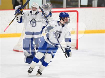 Thumbnail 3 in Ridgefield vs. Darien (CIAC DI Quarterfinal) photogallery.