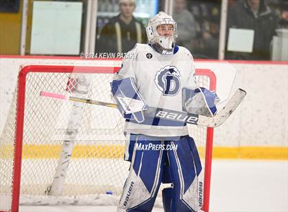 Thumbnail 2 in Ridgefield vs. Darien (CIAC DI Quarterfinal) photogallery.