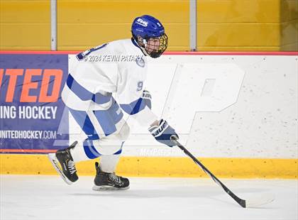 Thumbnail 3 in Ridgefield vs. Darien (CIAC DI Quarterfinal) photogallery.
