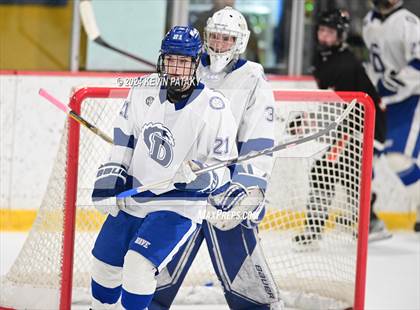 Thumbnail 3 in Ridgefield vs. Darien (CIAC DI Quarterfinal) photogallery.