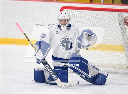 Thumbnail 1 in Ridgefield vs. Darien (CIAC DI Quarterfinal) photogallery.