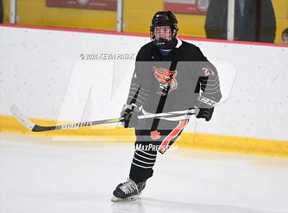 Thumbnail 2 in Ridgefield vs. Darien (CIAC DI Quarterfinal) photogallery.
