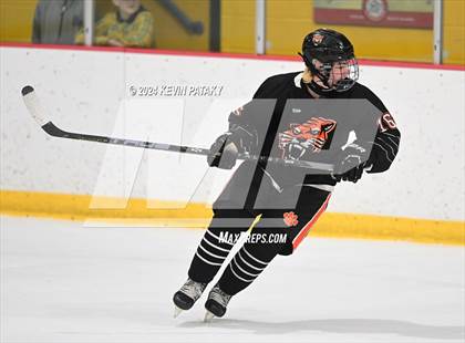 Thumbnail 2 in Ridgefield vs. Darien (CIAC DI Quarterfinal) photogallery.